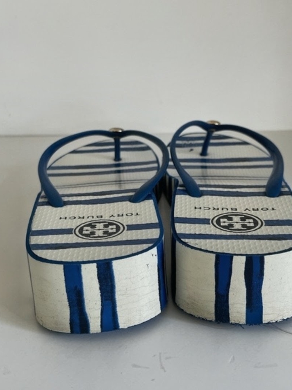Tory Burch Blue & White Stripe Men’s Bag - Picture 8 of 9